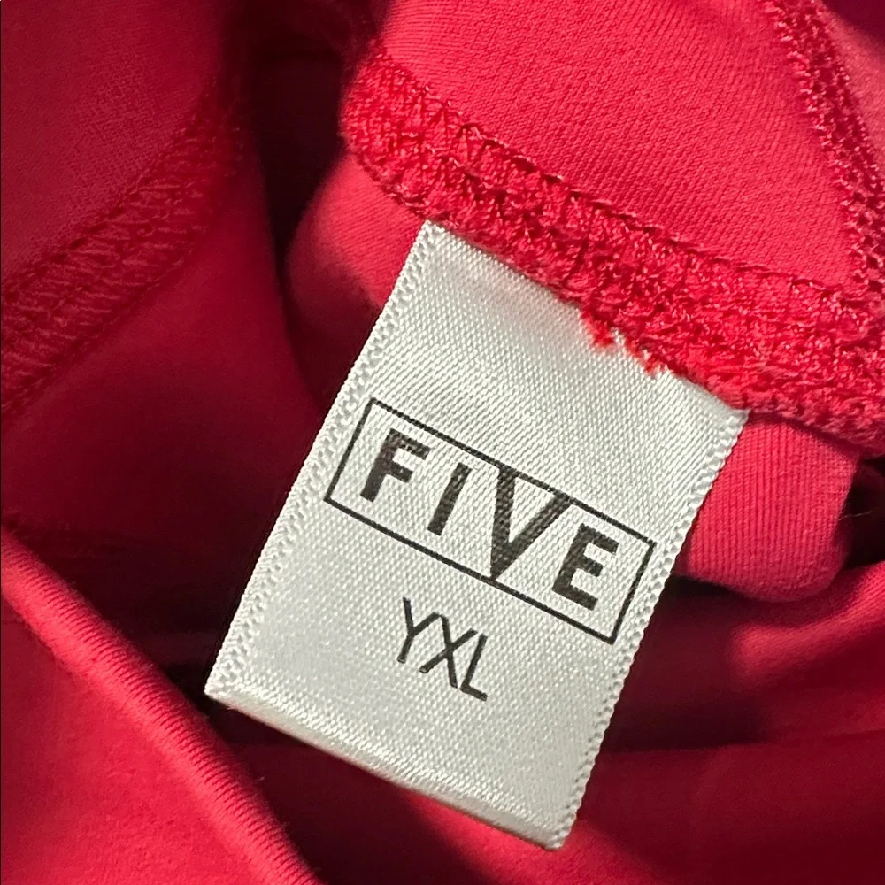 Five the label supportive red